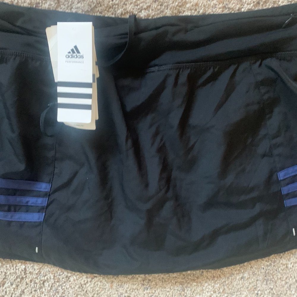 Adidas Skort Black w/blue stripe accents, NWT Size 6
